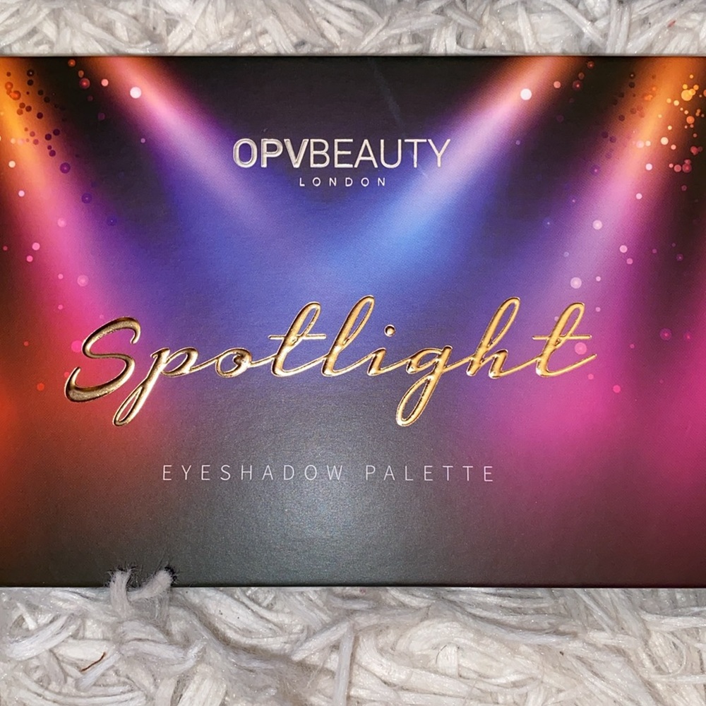 OPVBEAUTY London Spotlight Eyeshadow Palette - Picture 7 of 7